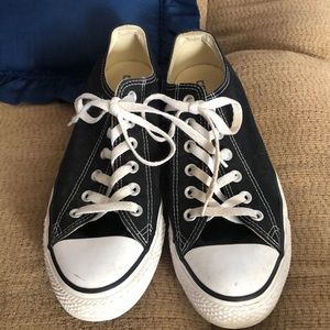Converse All-Star Tennis Shoes 8